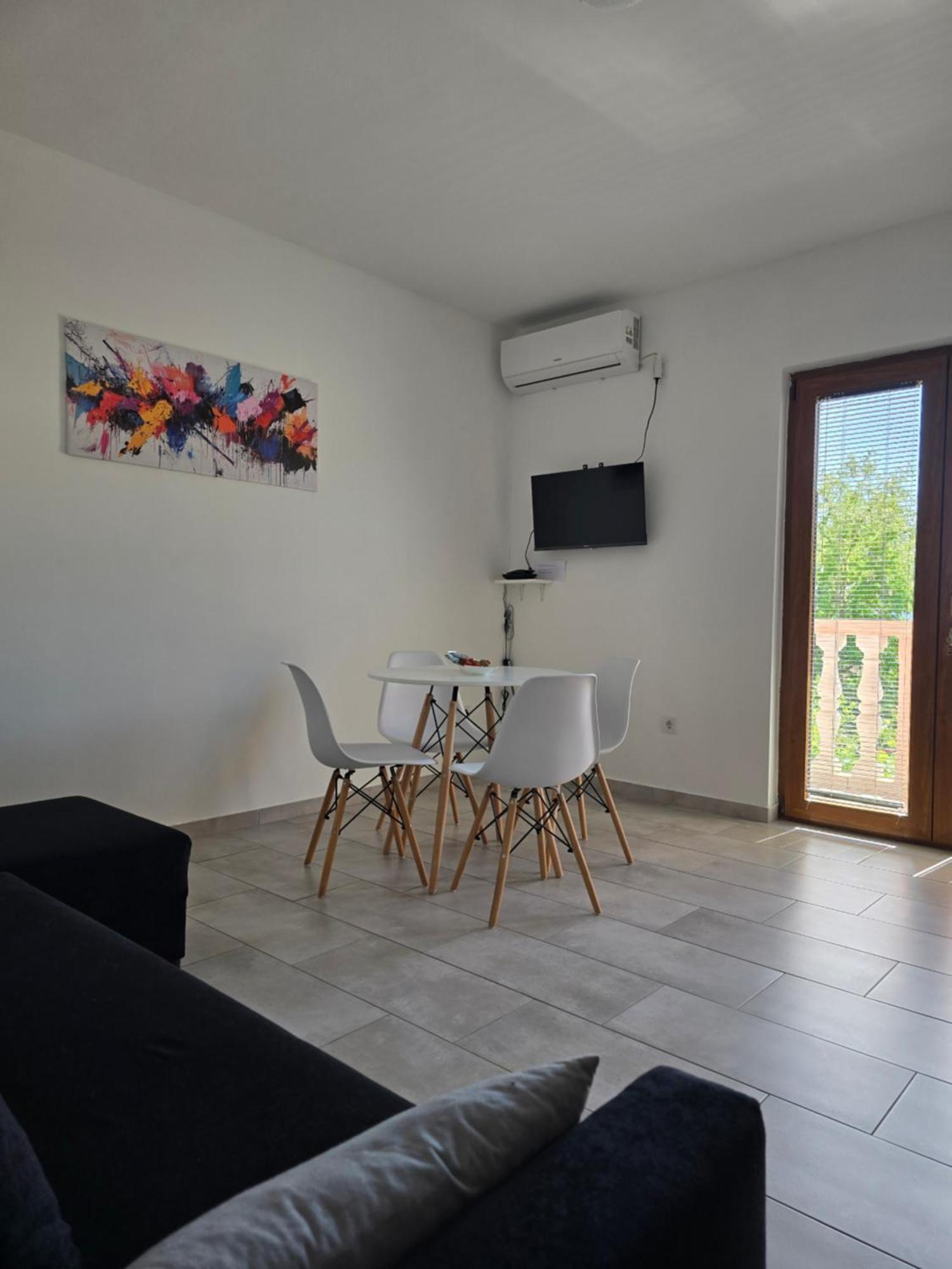 Apartment Ante And Dijana Starigrad Paklenica Zewnętrze zdjęcie