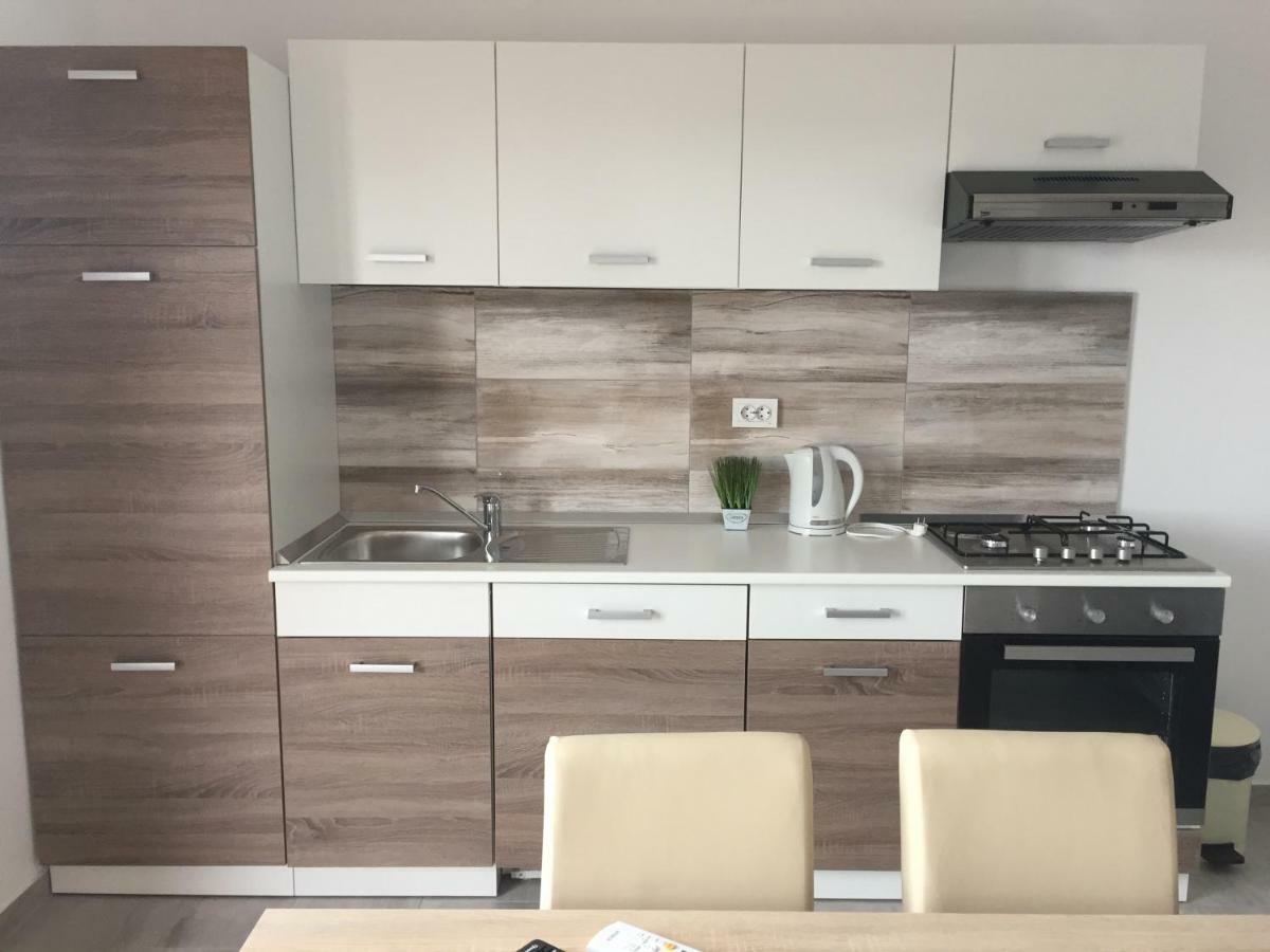 Apartment Ante And Dijana Starigrad Paklenica Zewnętrze zdjęcie